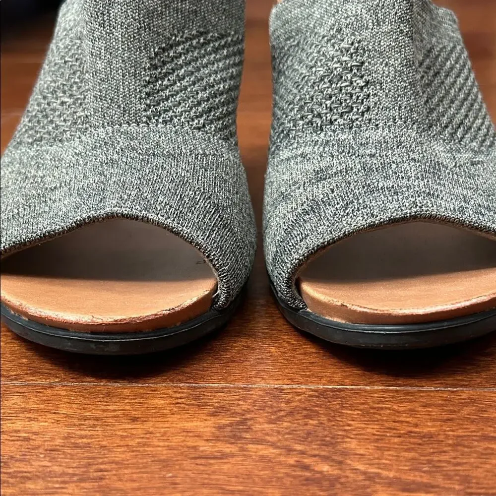 Usaflex Women's Gray Knit Wedge Slide Sandals, Size 8